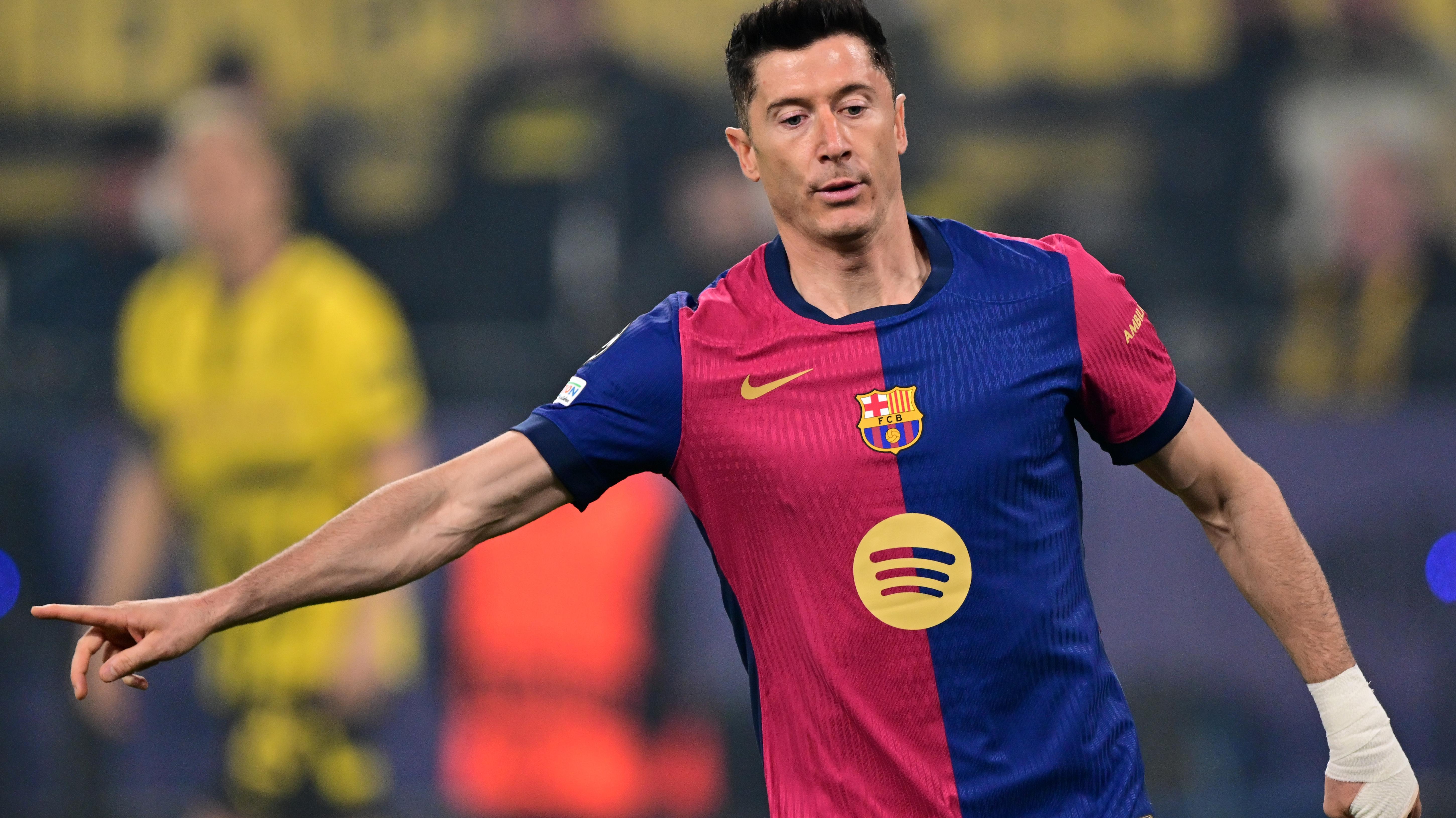 Borussia Dortmund v FC BarcelonaBorussia Dortmund v FC Barcelona - UEFA Champions League 2024/25 Quarter Final Second Leg