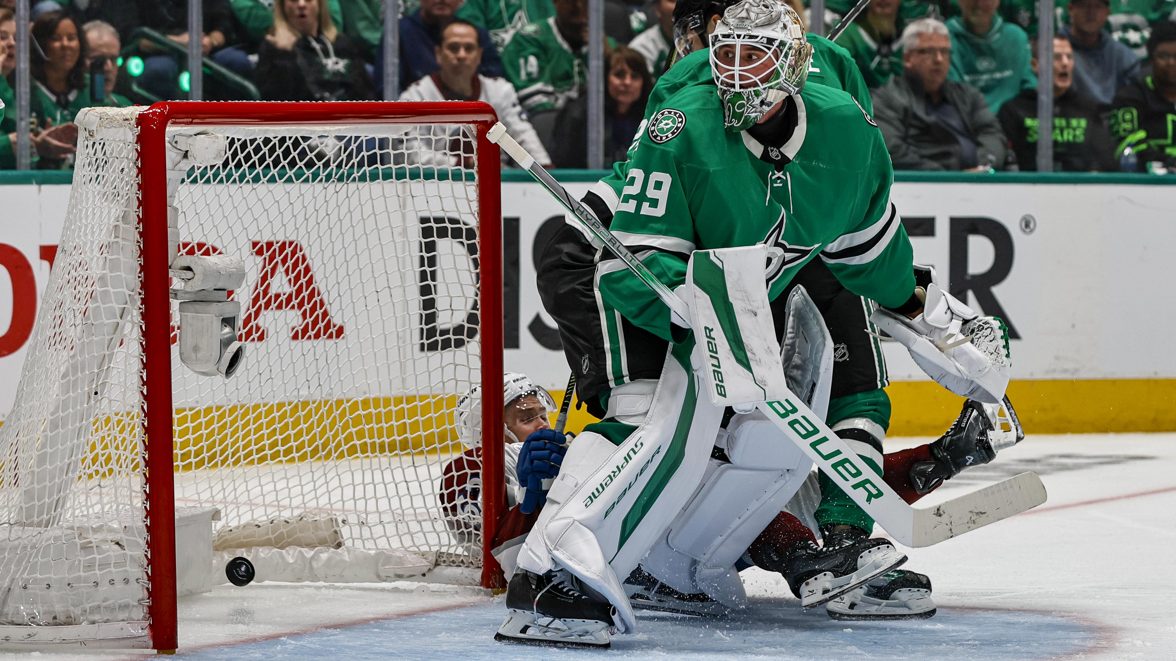 NHL: APR 19 Stanley Cup Playoffs First Round Avalanche at Stars