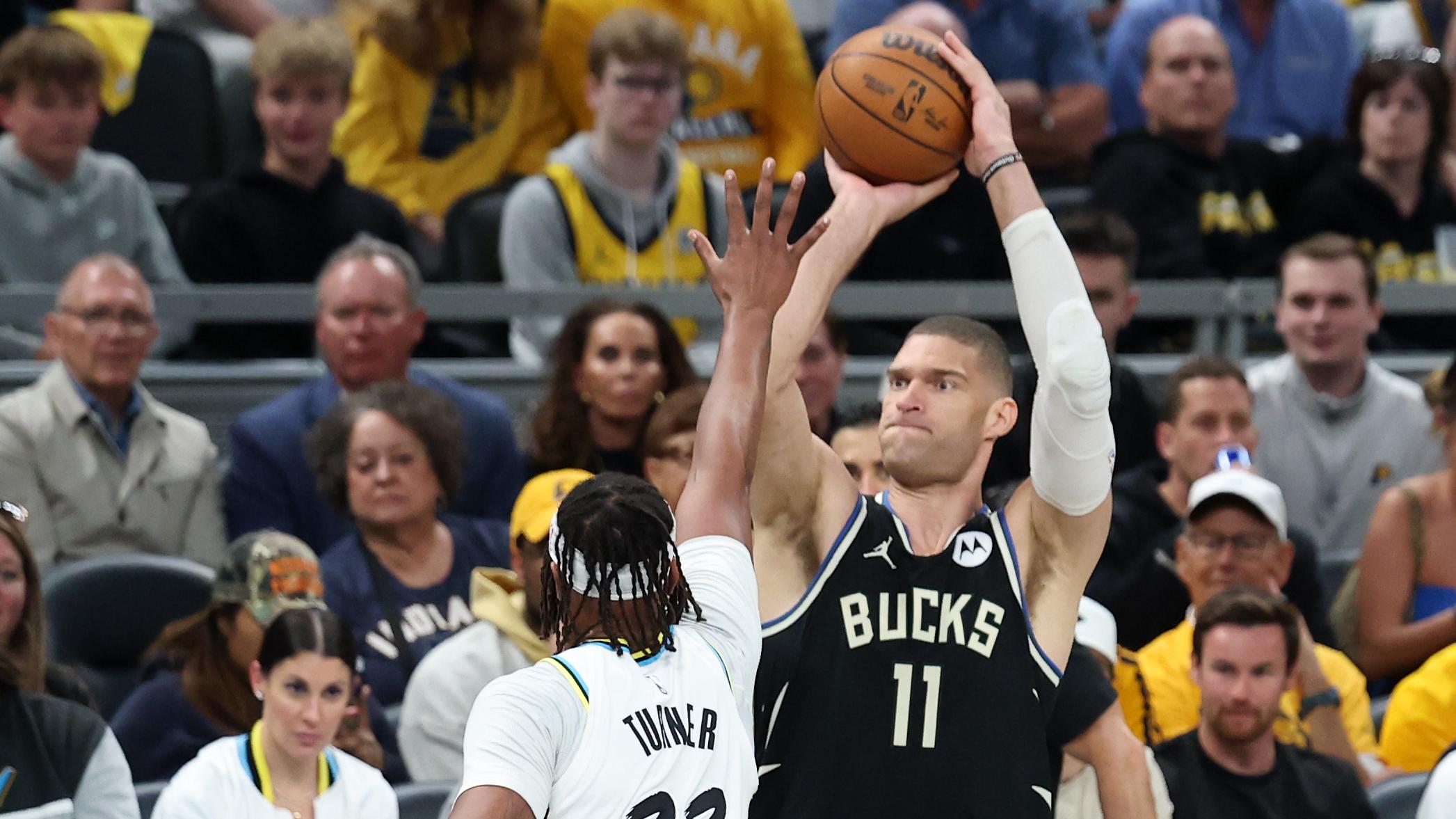 Milwaukee Bucks v Indiana Pacers - Game Two