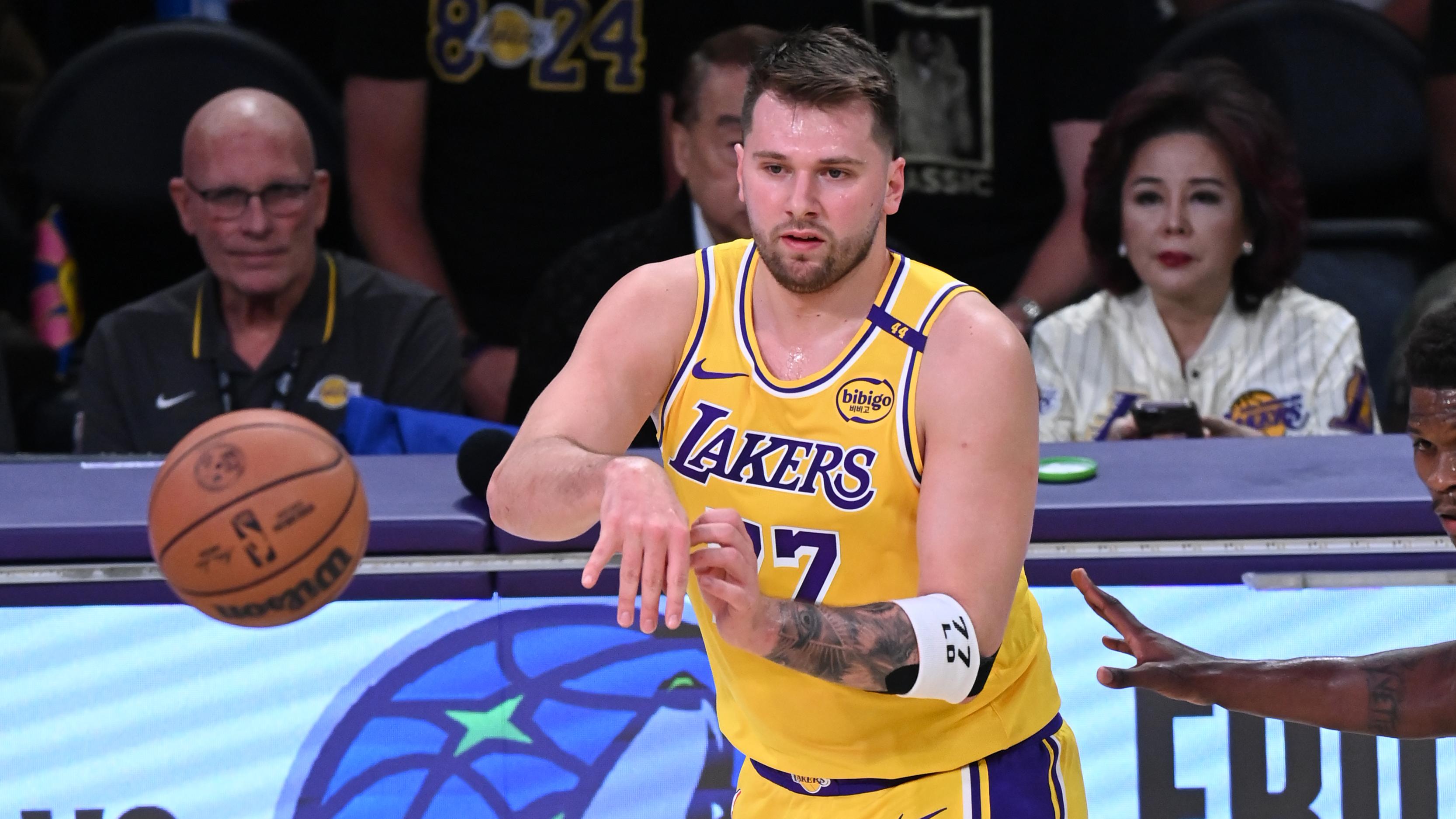 Minnesota Timberwolves v Los Angeles Lakers - Game Five