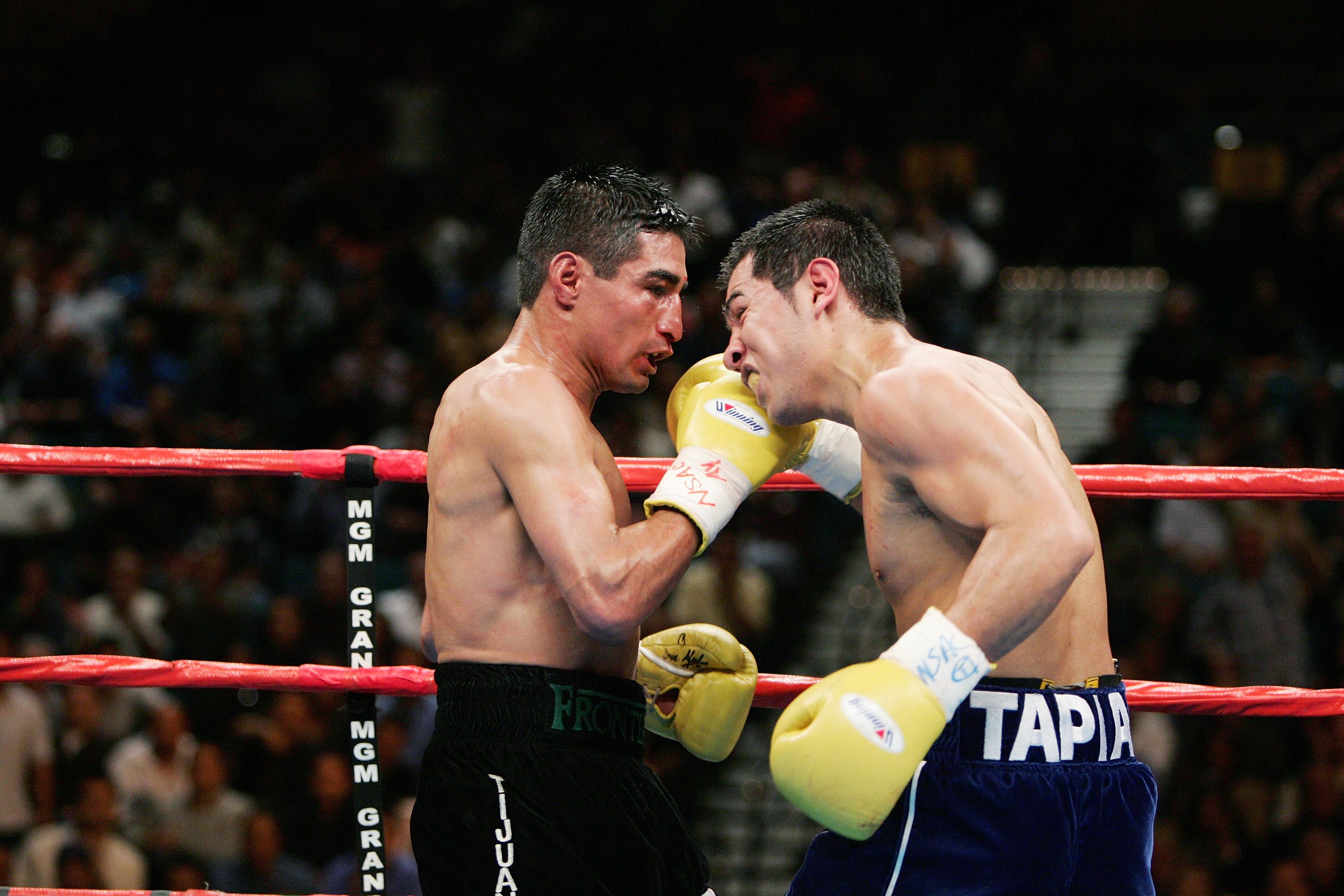 Marco Antonio Barrera v Erik Morales