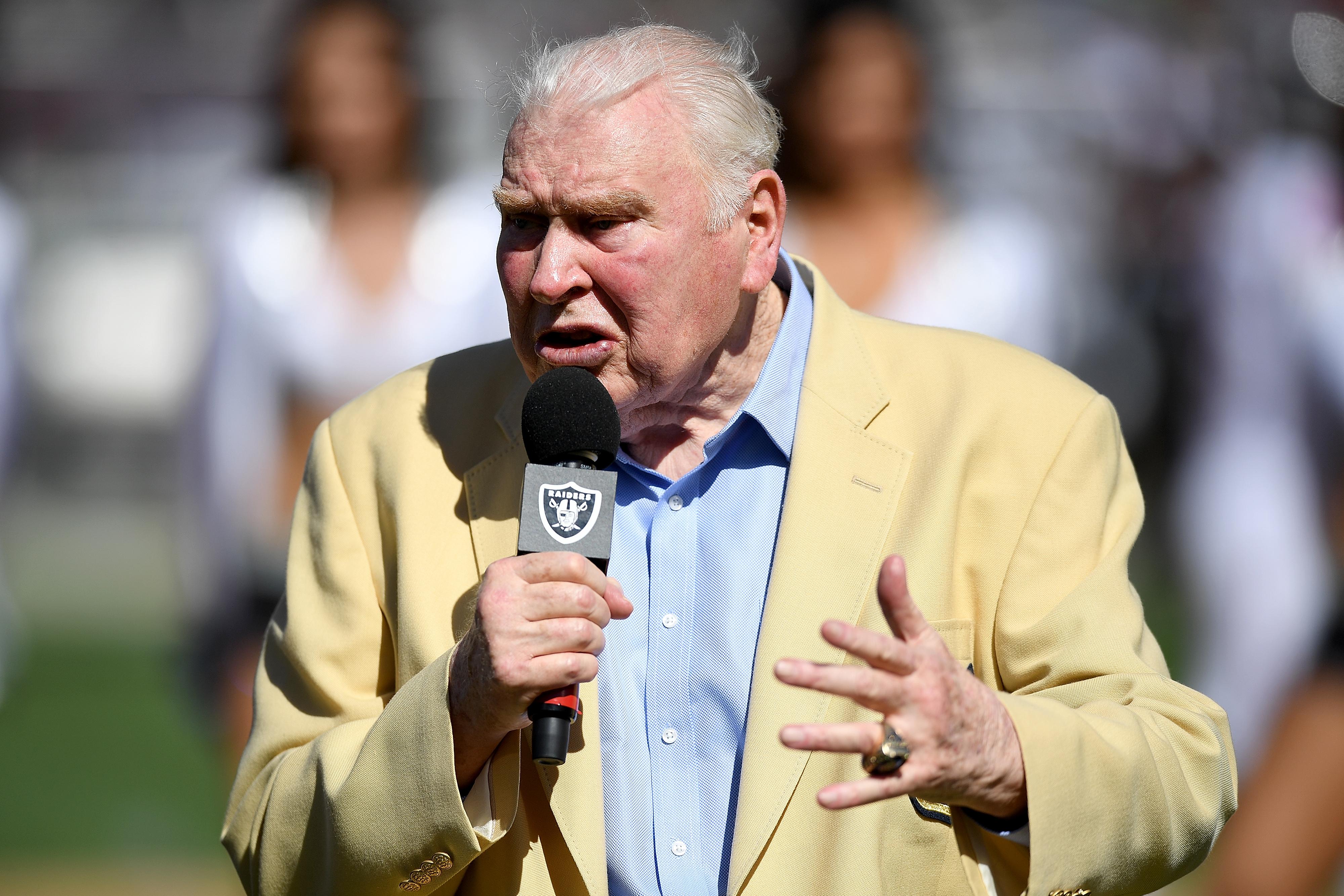 Atlanta Falcons v Oakland Raiders